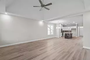 8193 Snelling Dr, Aiken, SC 29803 - Photo 6