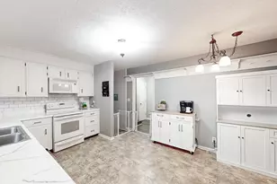 613 Cardinal Dr, Aiken, SC 29803 - Photo 8