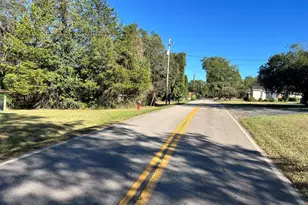 241 Coral St, Edgefield, SC 29824 - Photo 4