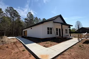 235 7 Oaks Dr, Washington, GA 30673 - Photo 2