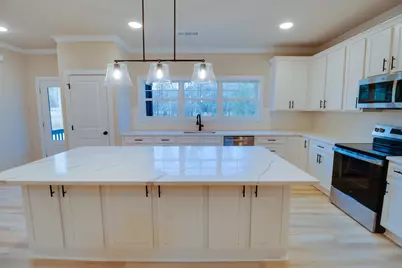 1021 S Pointe Court, Tignall, GA 30668 - Photo 10