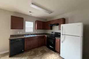 4010 Rambling Way, Hephzibah, GA 30815 - Photo 4