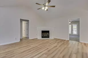 4343 Creekview Dr, Hephzibah, GA 30815 - Photo 8