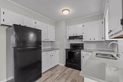 1918 Kings Grant Drive, Augusta, GA 30906 - Photo 10