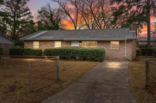 1918 Kings Grant Dr, Augusta, GA 30906 - Photo 1