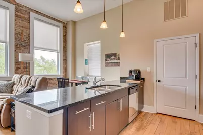 936 Broad Street #304, Augusta, GA 30901 - Photo 24