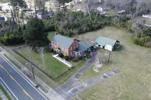 39 E Calhoun St, Wadley, GA 30477 - Photo 2