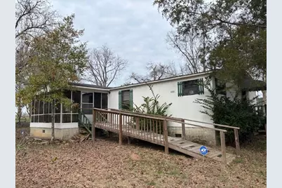 391 Commerce Street, Crawfordville, GA 30631 - Photo 2