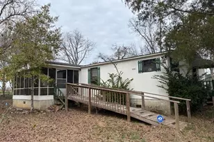 391 Commerce St, Crawfordville, GA 30631 - Photo 2