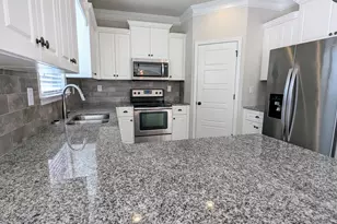 805 Burlington Dr, Augusta, GA 30909 - Photo 4