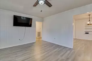 303 Columbia Ave, Aiken, SC 29801 - Photo 8