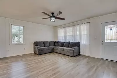 303 Columbia Avenue, Aiken, SC 29801 - Photo 6