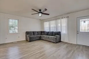 303 Columbia Ave, Aiken, SC 29801 - Photo 6