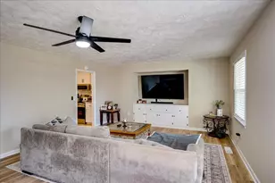 2372 Courtney Cir, Augusta, GA 30906 - Photo 6