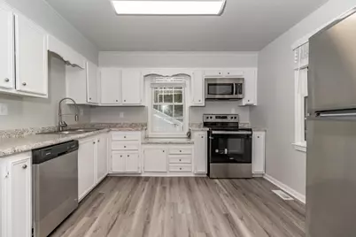 1039 Redbird Road #B, Augusta, GA 30904 - Photo 8