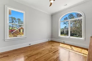 607 W Lake Cir, Martinez, GA 30907 - Photo 8