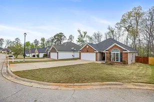 817 Michelle Ct, Grovetown, GA 30813 - Photo 4