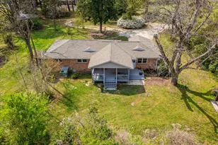 240 SE Newton Pl, Crawfordville, GA 30631 - Photo 6