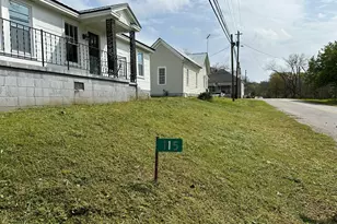 115 Moore St, Crawfordville, GA 30631 - Photo 4