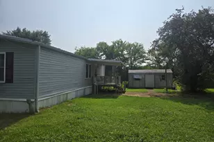 1667 Eden Hall Rd, Bradley, SC 29819 - Photo 10