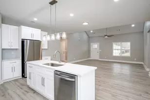 4358 Creekview Dr, Hephzibah, GA 30815 - Photo 8