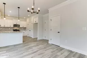 1056 Burlington Dr, Augusta, GA 30909 - Photo 16