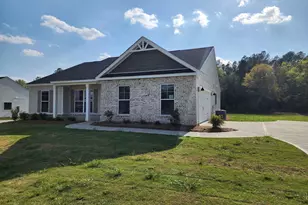1679 Pine Ridge Dr N, Hephzibah, GA 30815 - Photo 2