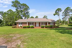 821 Harvey St, Millen, GA 30442 - Photo 40