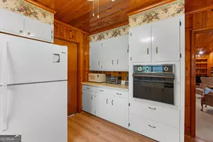 821 Harvey St, Millen, GA 30442 - Photo 16