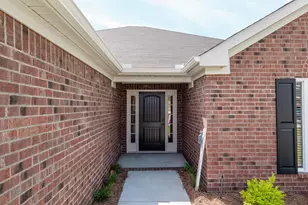 2733 Inverness Dr, Hephzibah, GA 30815 - Photo 2