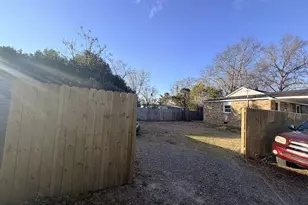 1610 Carpenter St, Augusta, GA 30901 - Photo 12