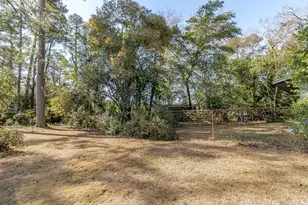 531 Martin Ln, Augusta, GA 30909 - Photo 36