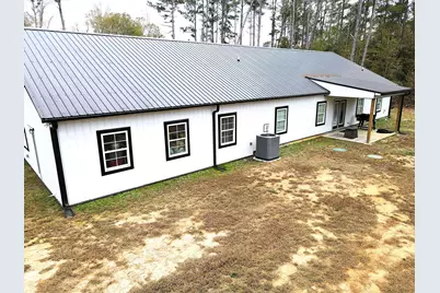 169 E Sheppard Street, Stapleton, GA 30823 - Photo 36