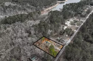 1442 Shore Line Dr, Tignall, GA 30668 - Photo 8