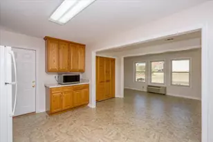 2145 Hillsinger Rd, Augusta, GA 30904 - Photo 14