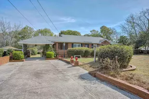 1922 Elizabeth Dr, Augusta, GA 30906 - Photo 4