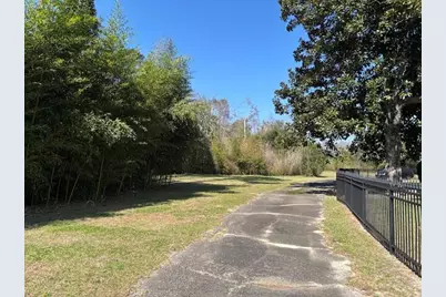 39 E Calhoun Street, Wadley, GA 30477 - Photo 8