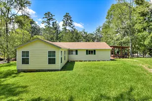 1129 Lakeside Dr, Lincolnton, GA 30817 - Photo 2