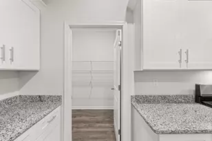 2056 Chromite Dr, Graniteville, SC 29829 - Photo 8