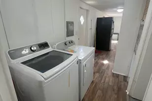 625 Allen St, Swainsboro, GA 30401 - Photo 8