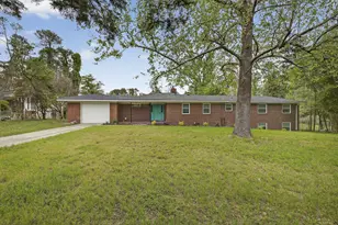 2705 Lakewood Dr, Augusta, GA 30904 - Photo 2