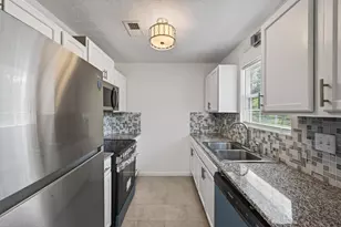2812 Bennington Dr, Hephzibah, GA 30815 - Photo 6