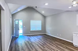 631 Clary St, Thomson, GA 30824 - Photo 2