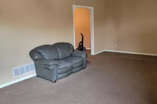 2531 Crosscreek Rd, Hephzibah, GA 30815 - Photo 2