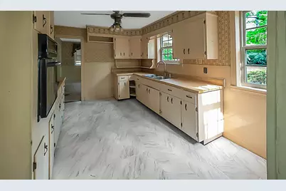 819 Hillcrest Drive, Thomson, GA 30824 - Photo 20