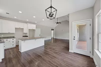 909 Fairway Drive, New Ellenton, SC 29809 - Photo 8