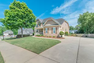 640 Burgamy Pass, Grovetown, GA 30813 - Photo 2