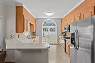 708 Crown Point Ct, Martinez, GA 30907 - Photo 6