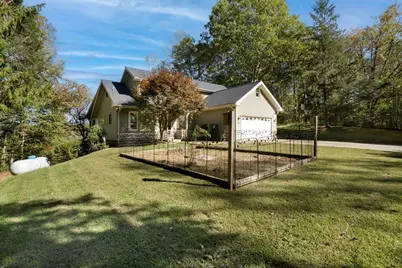 14 Rivendell Way, Hayesville, NC 28904 - Photo 2
