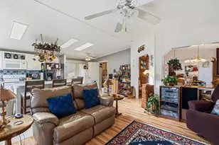 283 Bobcat Ln, Warne, NC 28909 - Photo 4
